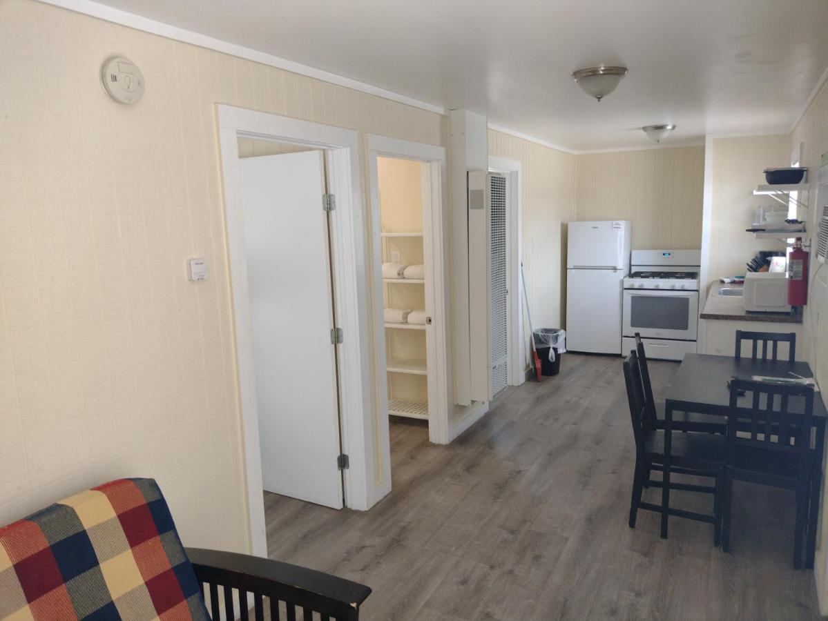 Double Barr Cottage Inn Port Aransas Exterior photo